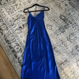 Aritzia blue satin cowl neck Babaton midi dress